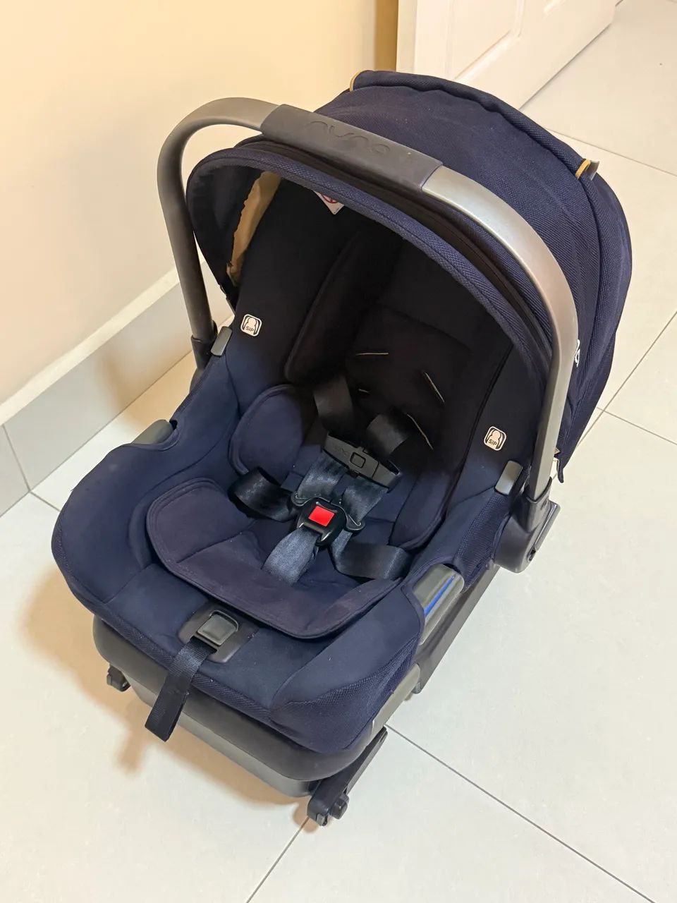 Bebê conforto Nuna Pipa com base isofix - Foto 3