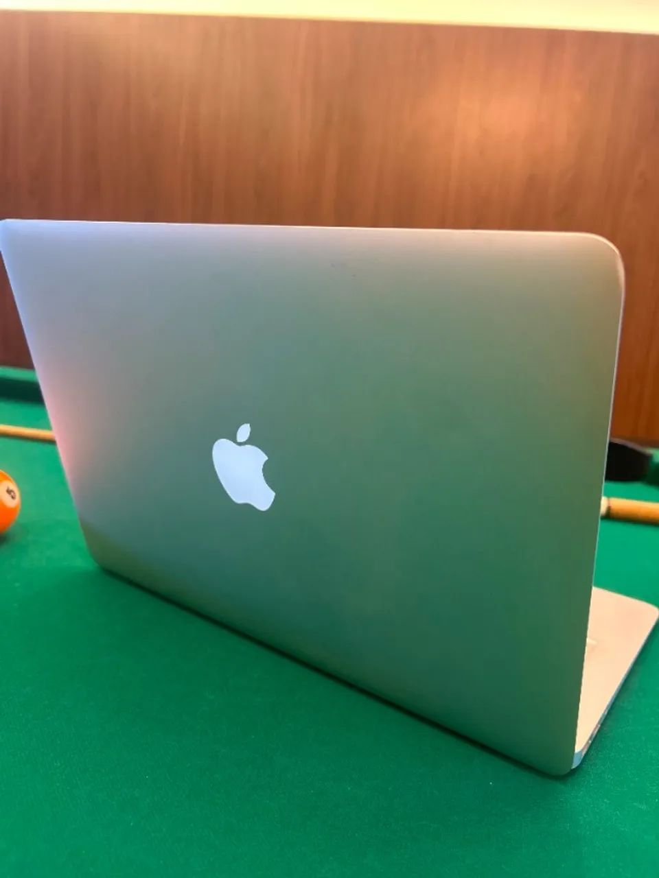 MacBook Air 13" Apple | Intel i5 | 8GB RAM | SSD 256GB