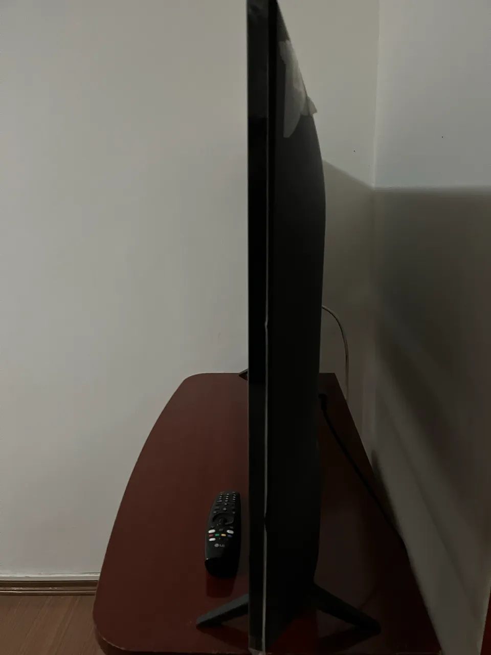 TV LG Smart 43 4K com Alexa e Google Play - Foto 3