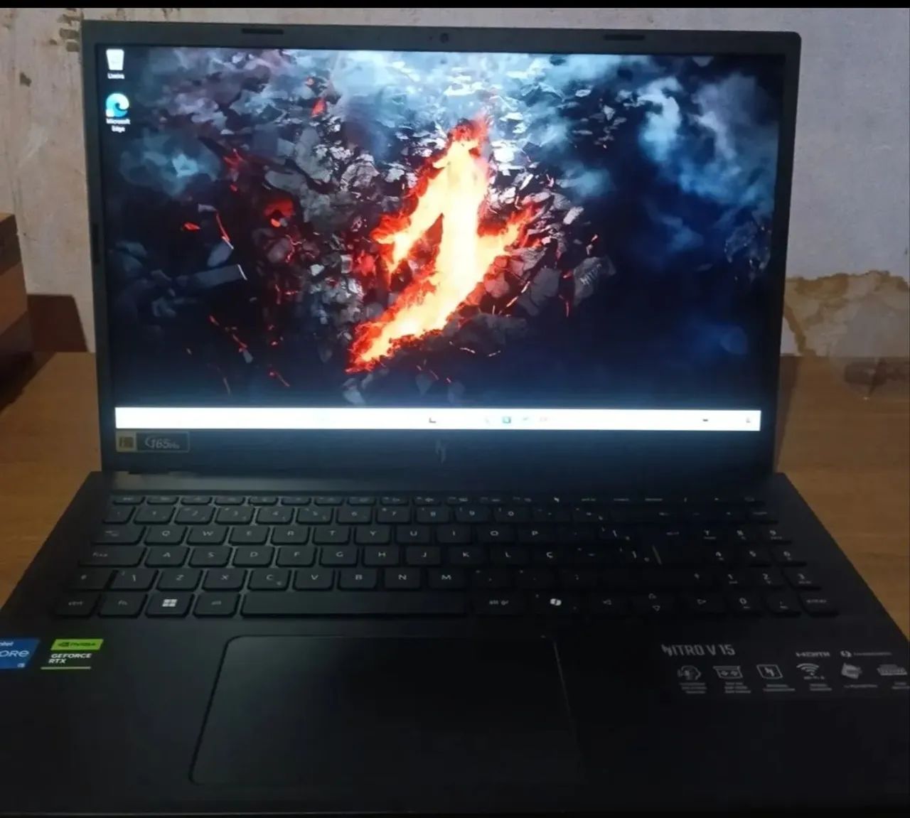 Notebok gmr Acer nitro V15 8gb c/ garantia 
