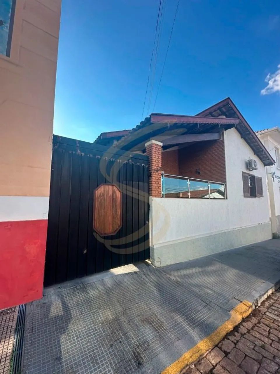 Casa à Venda em Centro, São José do Rio Pardo - SP
