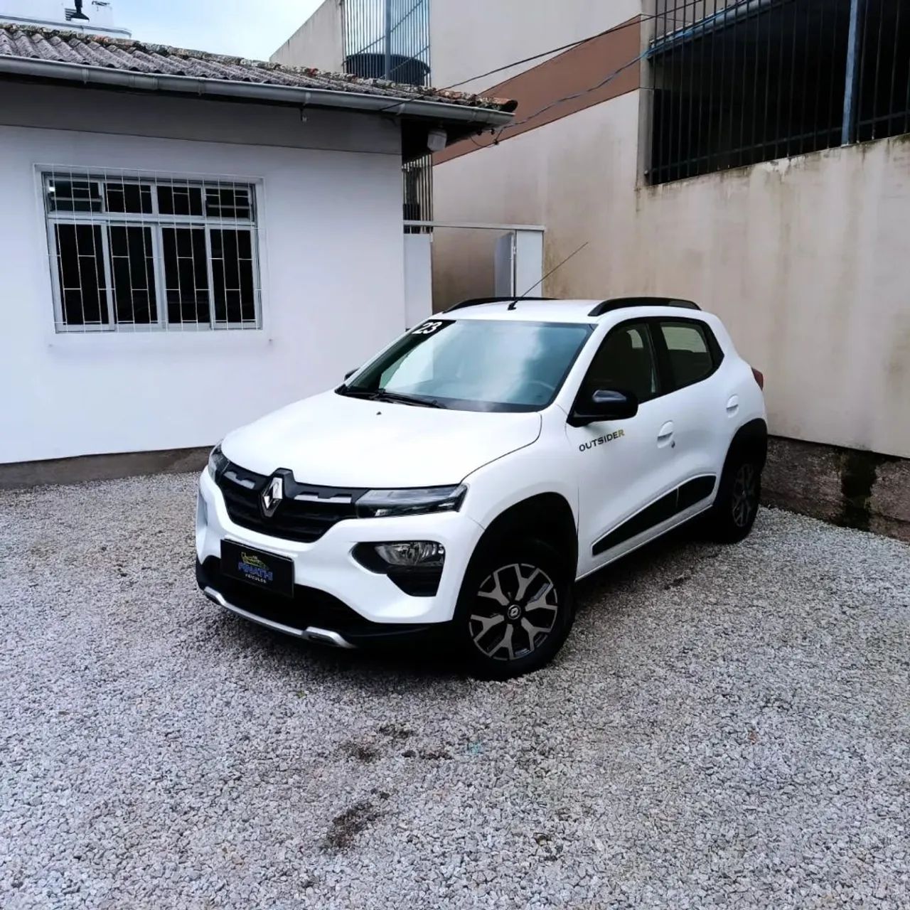 Renault Kwid Outsider 1.0 Flex 12V 5P Mec. 2023 - Foto 2