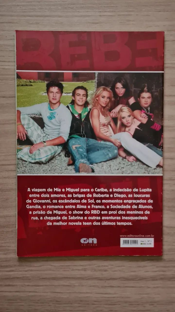 Cadernos, réguas, estojo e revista RBD Rebelde - Foto 4