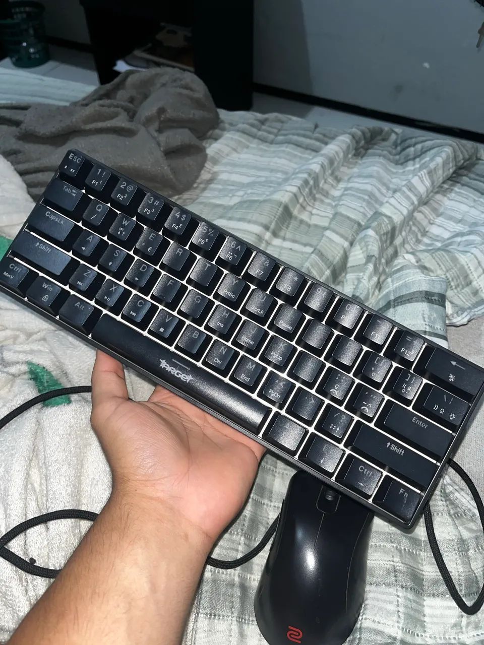 Teclado mecânico 60%
