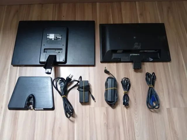 2 Monitores completos com Fontes e Cabos - Foto 2