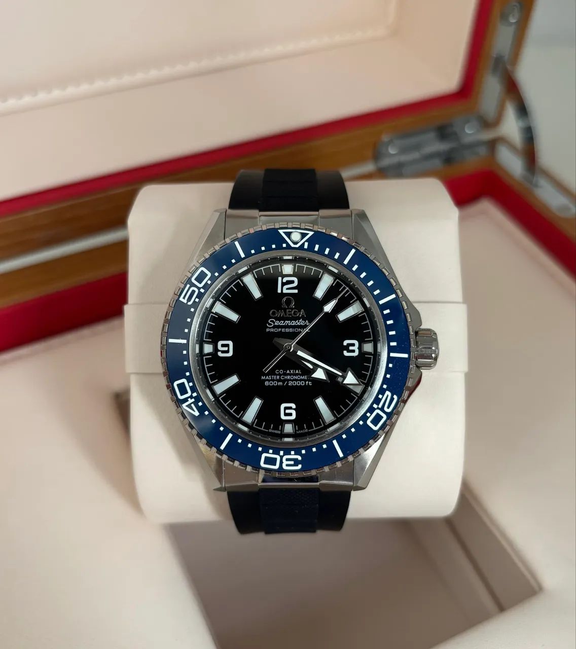 Relogio Omega Seamaster Planet Ocean 42mm Automático Safira
