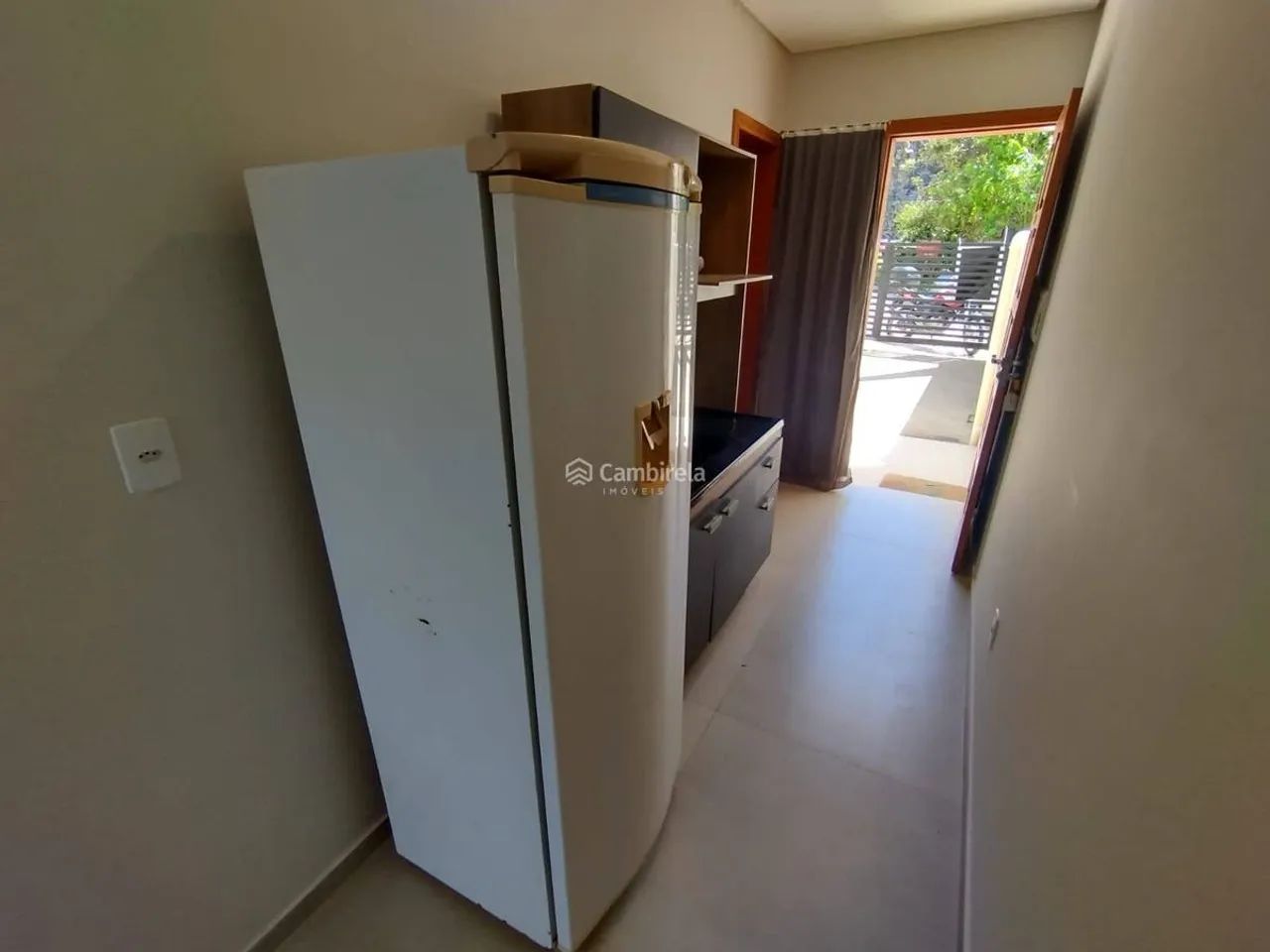 Kitnet Mobiliada para Locação em Florianópolis - Foto 5
