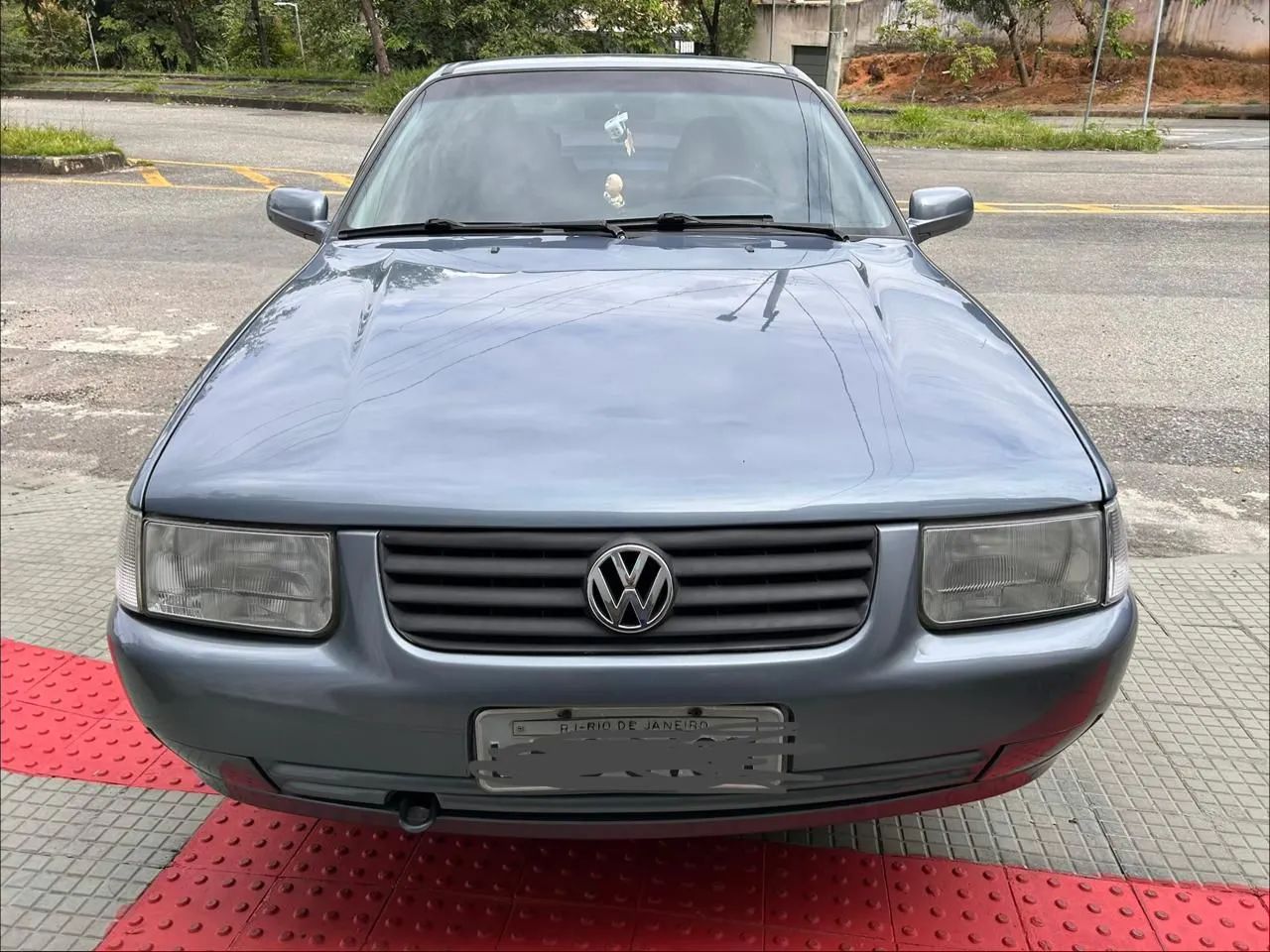 Volkswagen Santana 2000