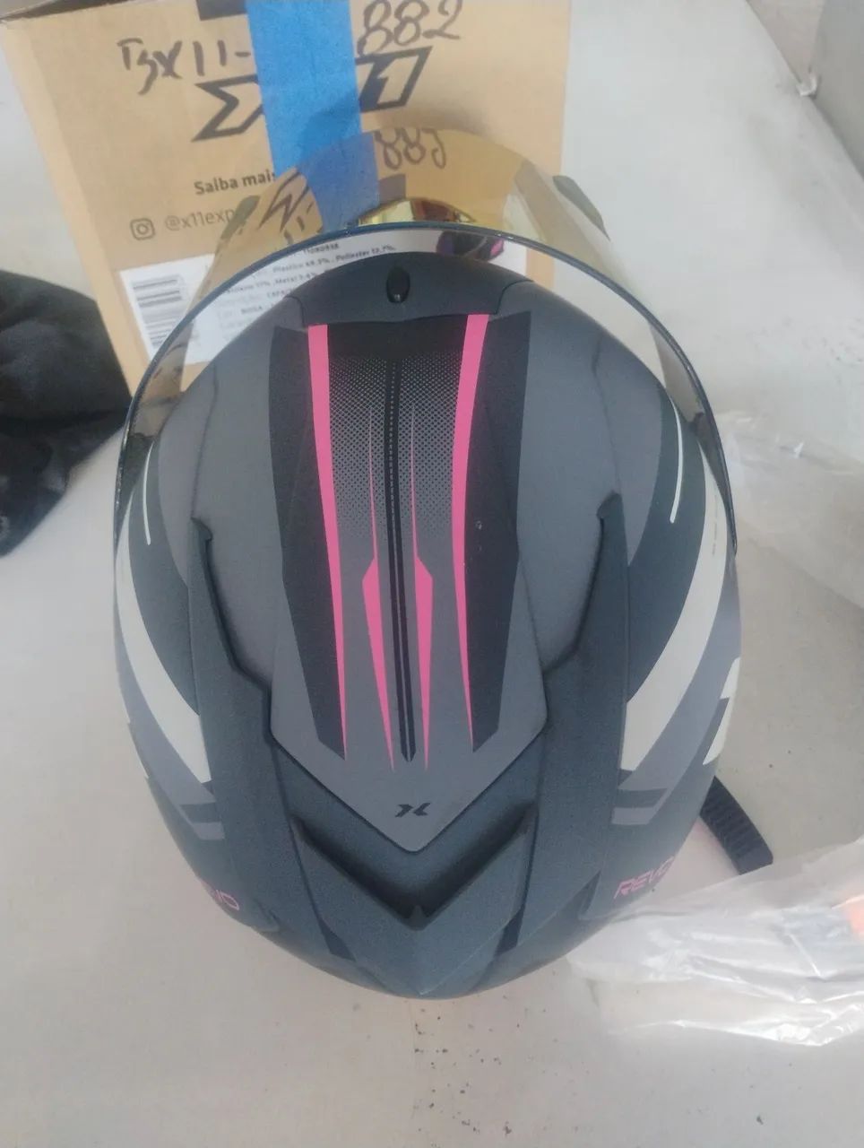 Capacete X11 modelo REVO PRO ELEVEN SV. - Foto 3