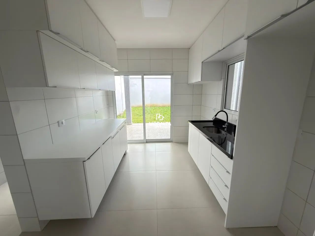 Sobrado Novo com 3 Quartos, Suíte com Closet, Sacadas e Espaço Gourmet  Cidade Jardim - Foto 4