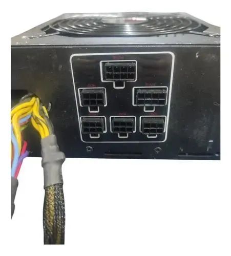 Fonte Seventeam V-Force 750W Semi Modular (USADA, SEM CAIXA) - Foto 3