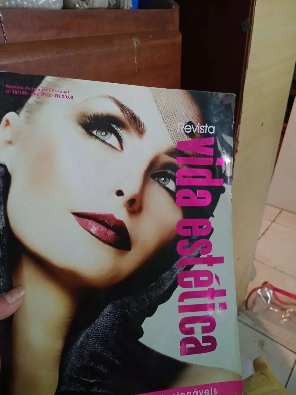 VINTAGE  REVISTA 2012 VIDA ESTÉTICA 