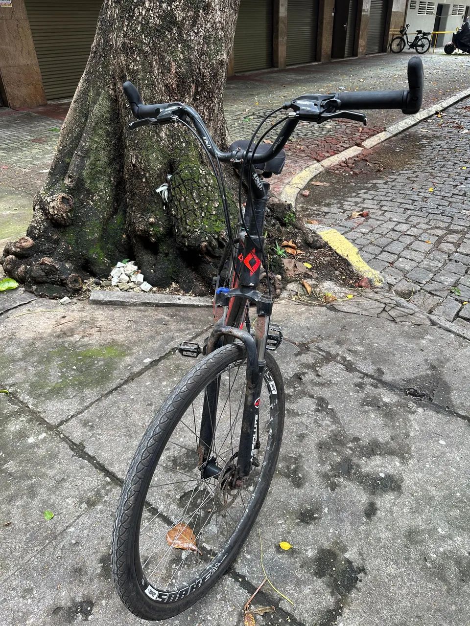 Bicicleta first aro 29 21 marchas freio disco alumínio - Foto 3