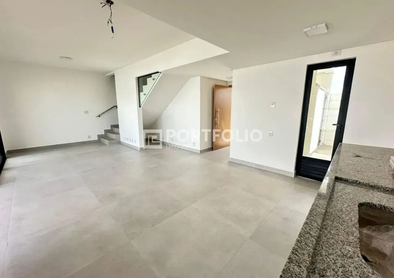 Sobrado para venda com 166 metros quadrados com 3 quartos - Foto 2