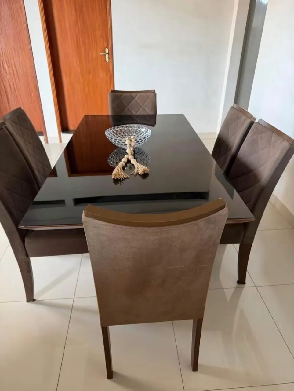 Mesa de jantar 6 lugares