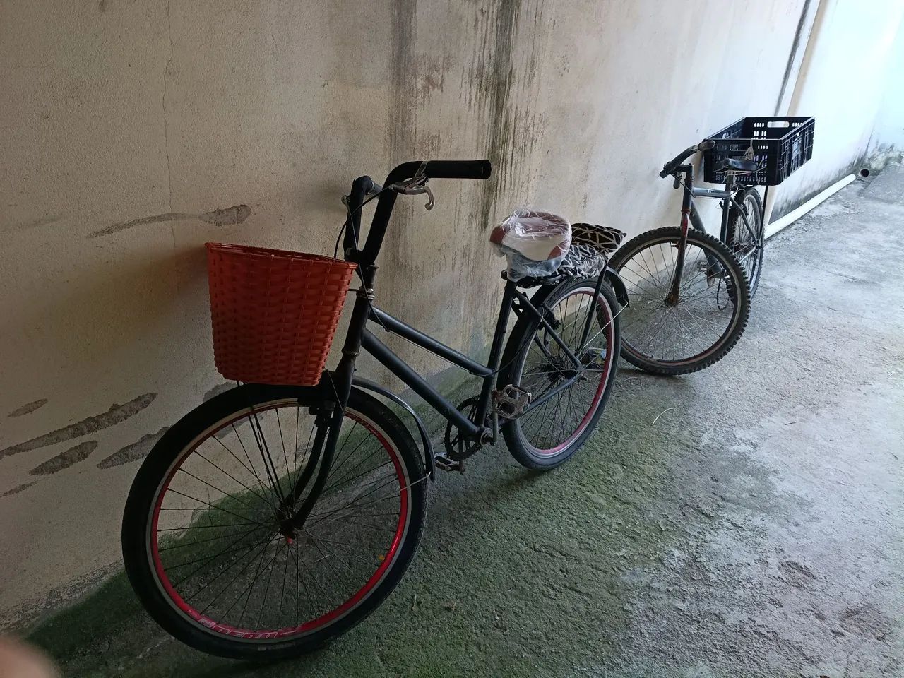 2 Bikes