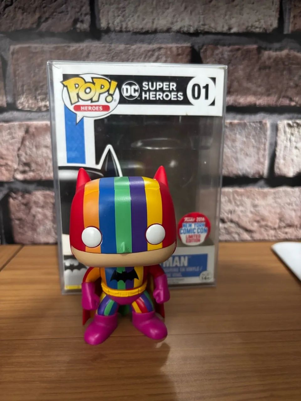 Funko Batman 01 (Rainbow - Comic Con 2016)