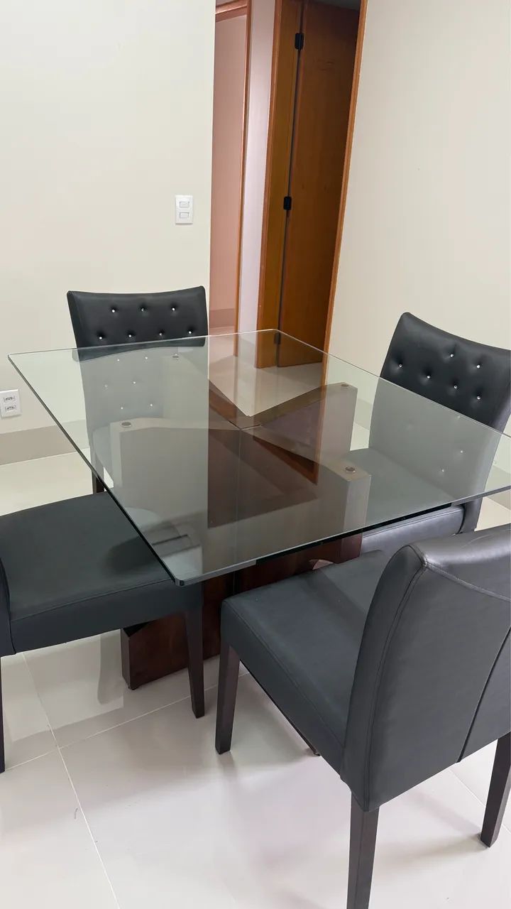 Mesa com 4 cadeiras - Foto 2