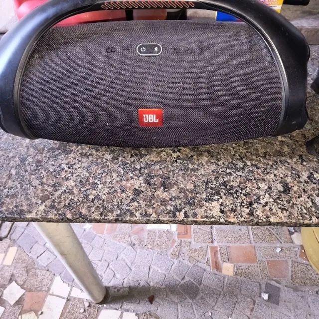 JBL bombox 2