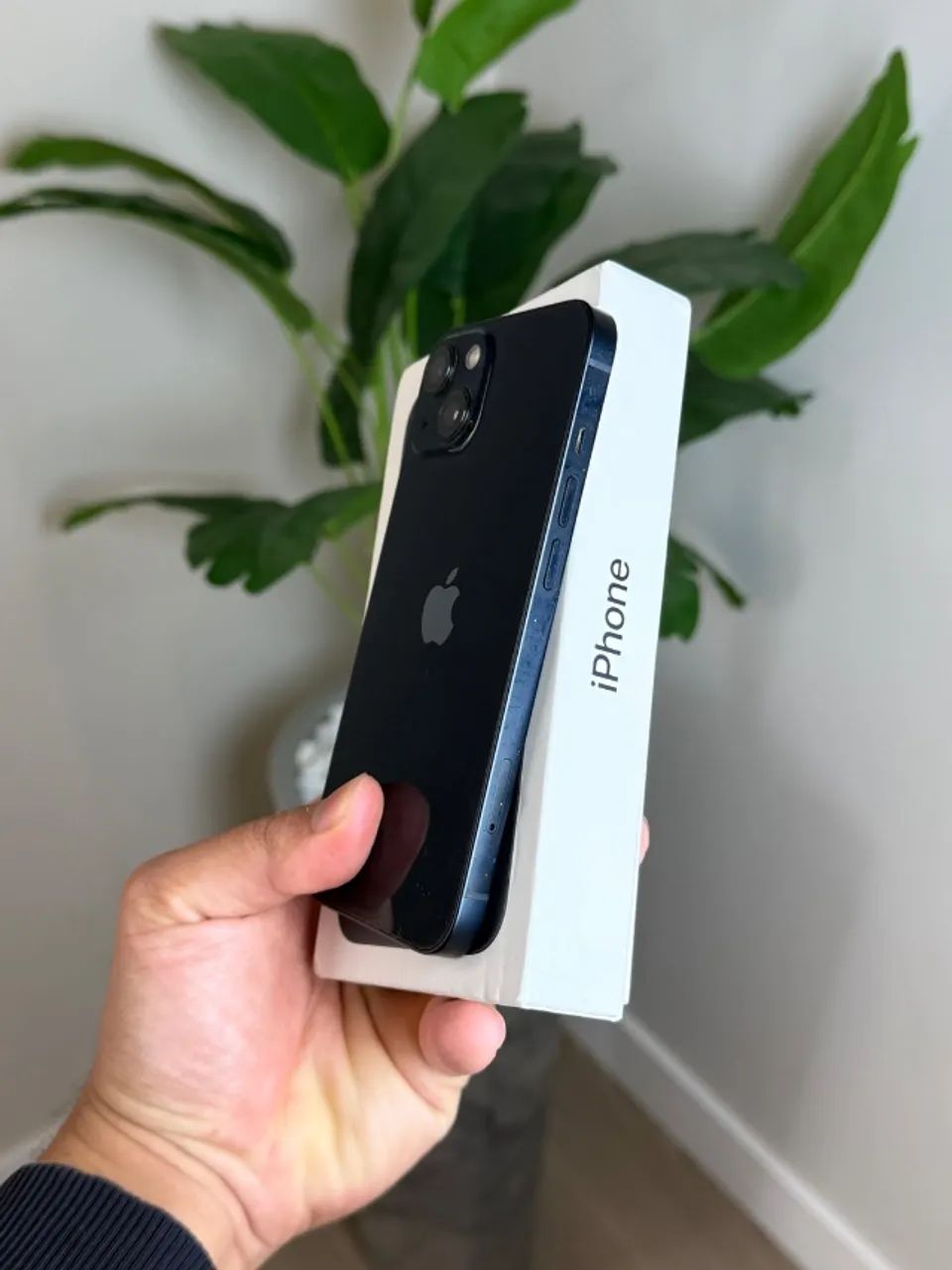 iPhone 13 128GB - Midnight - Foto 2