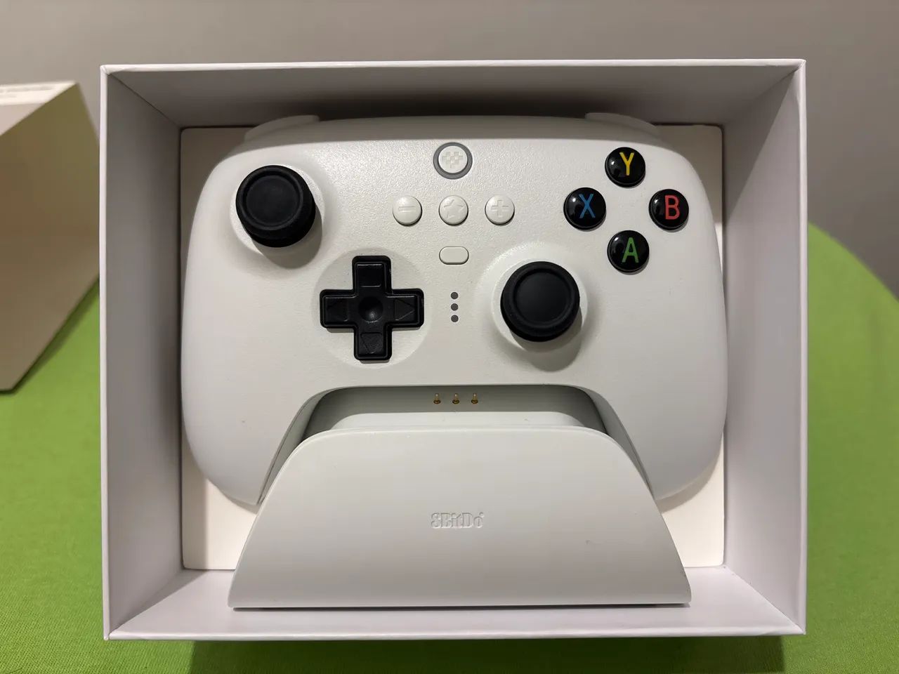 Controle 8BitDo Ultimate Wireless - Branco - Foto 2