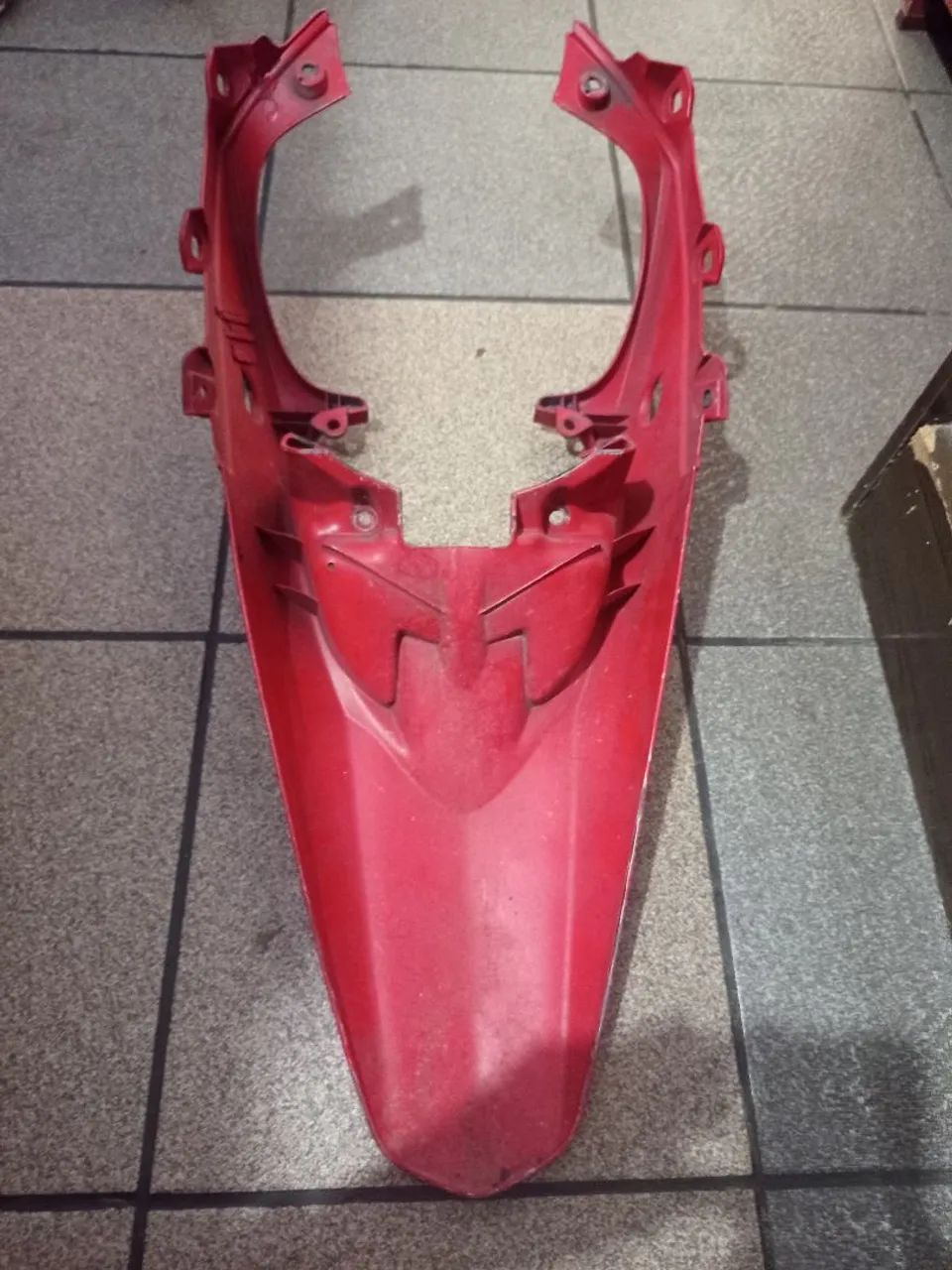 Paralama e bico Honda XRE 300 usado  - Foto 2