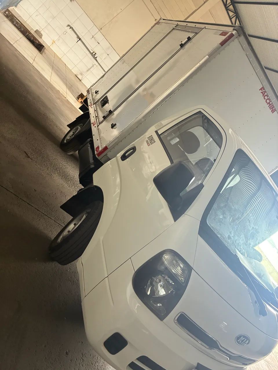 Kia bongo  - Foto 5