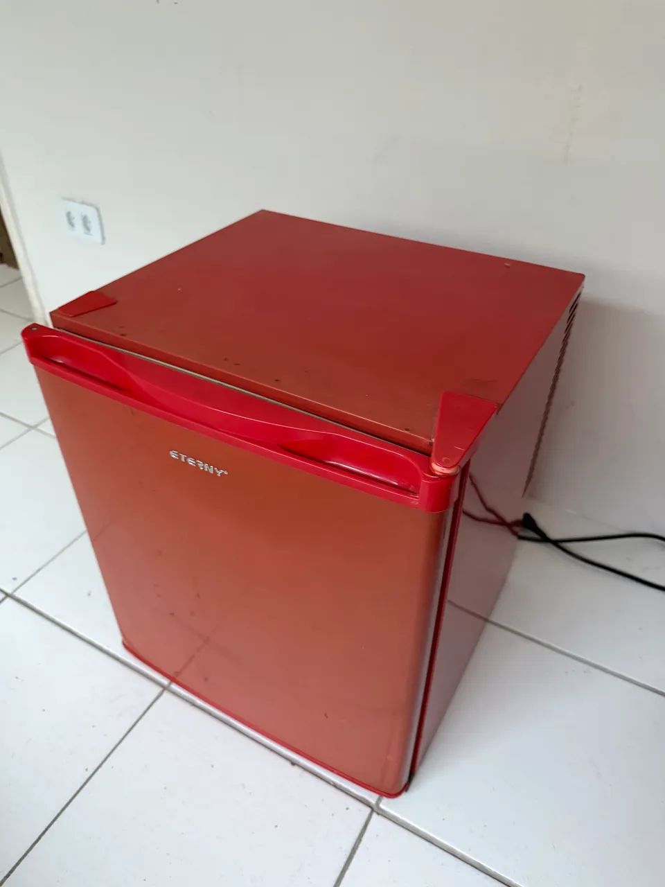 Frigobar 40 L Vermelho Eterny - Foto 3