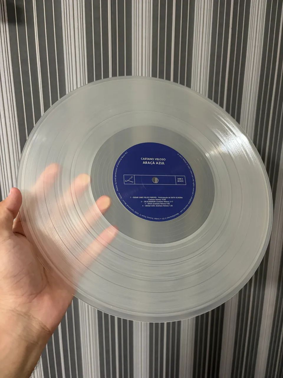 Lp Caetano Veloso - Araça Azul (Importado / gatefold / disco transparente) - Foto 3