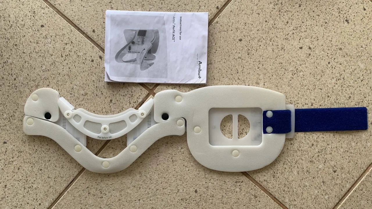 Colar Cervical Ajustável Ambu (usado)