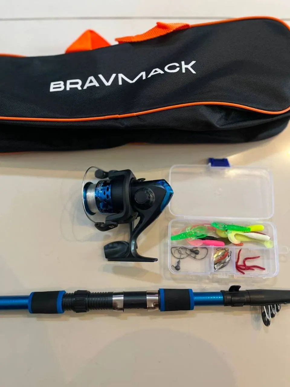 KIT VARA DE PESCA COM ISCAS E ANZOIS  - Foto 5