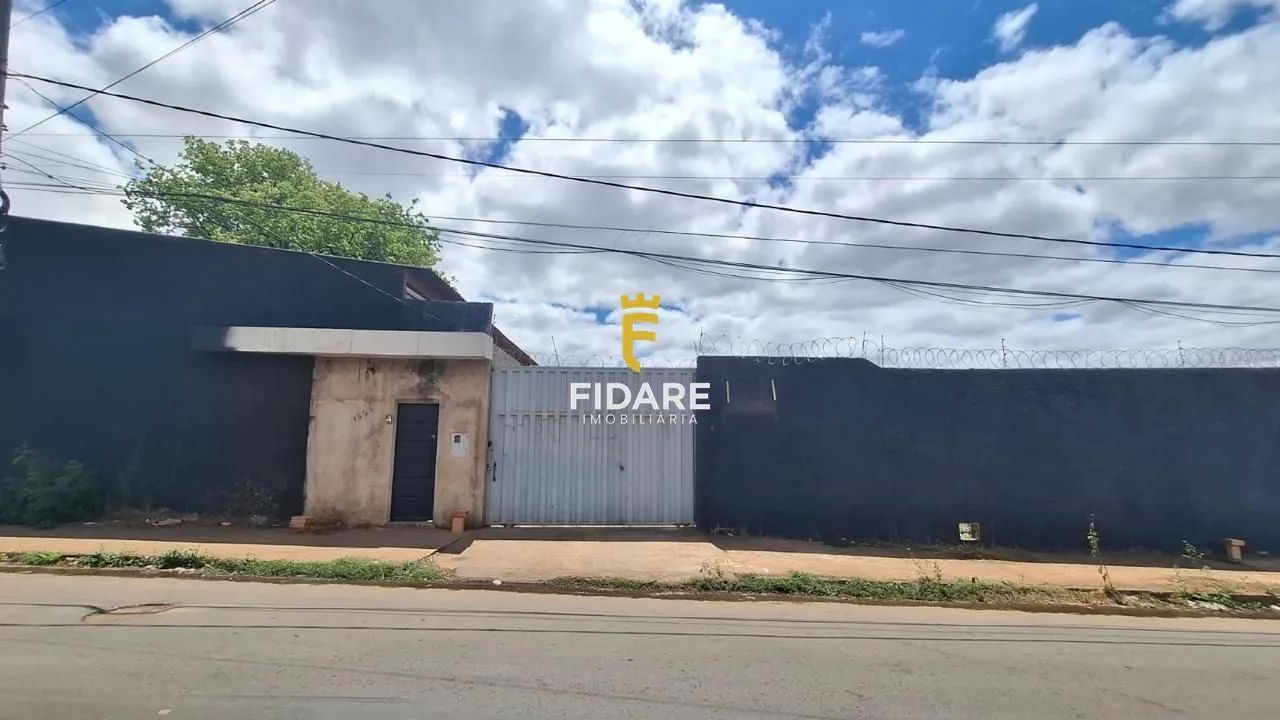 Alugase galpão com escritório no Independencia