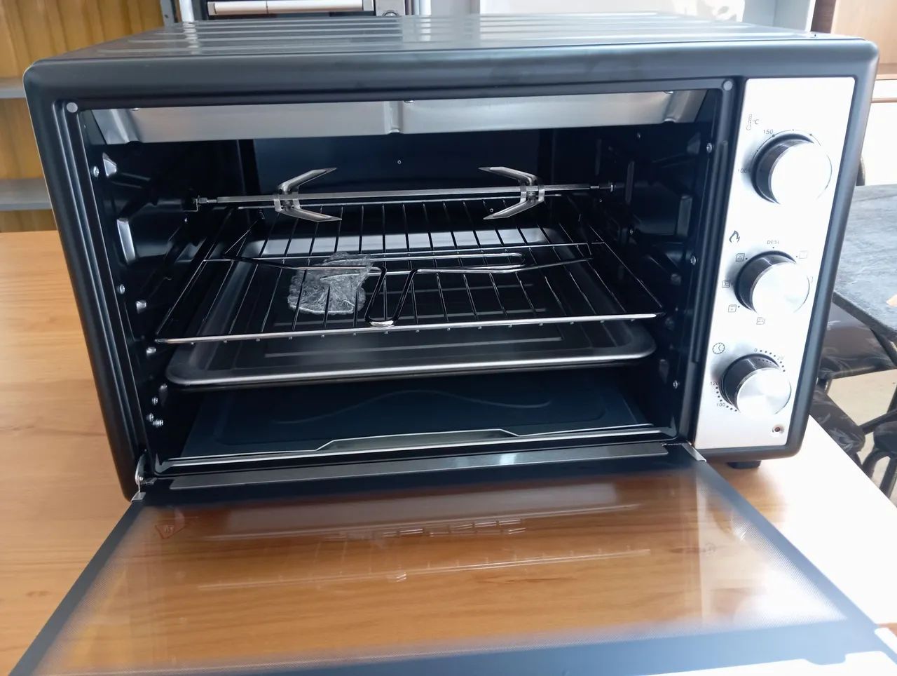 Forno elétrico NOVO Black e Decker 60 LT 