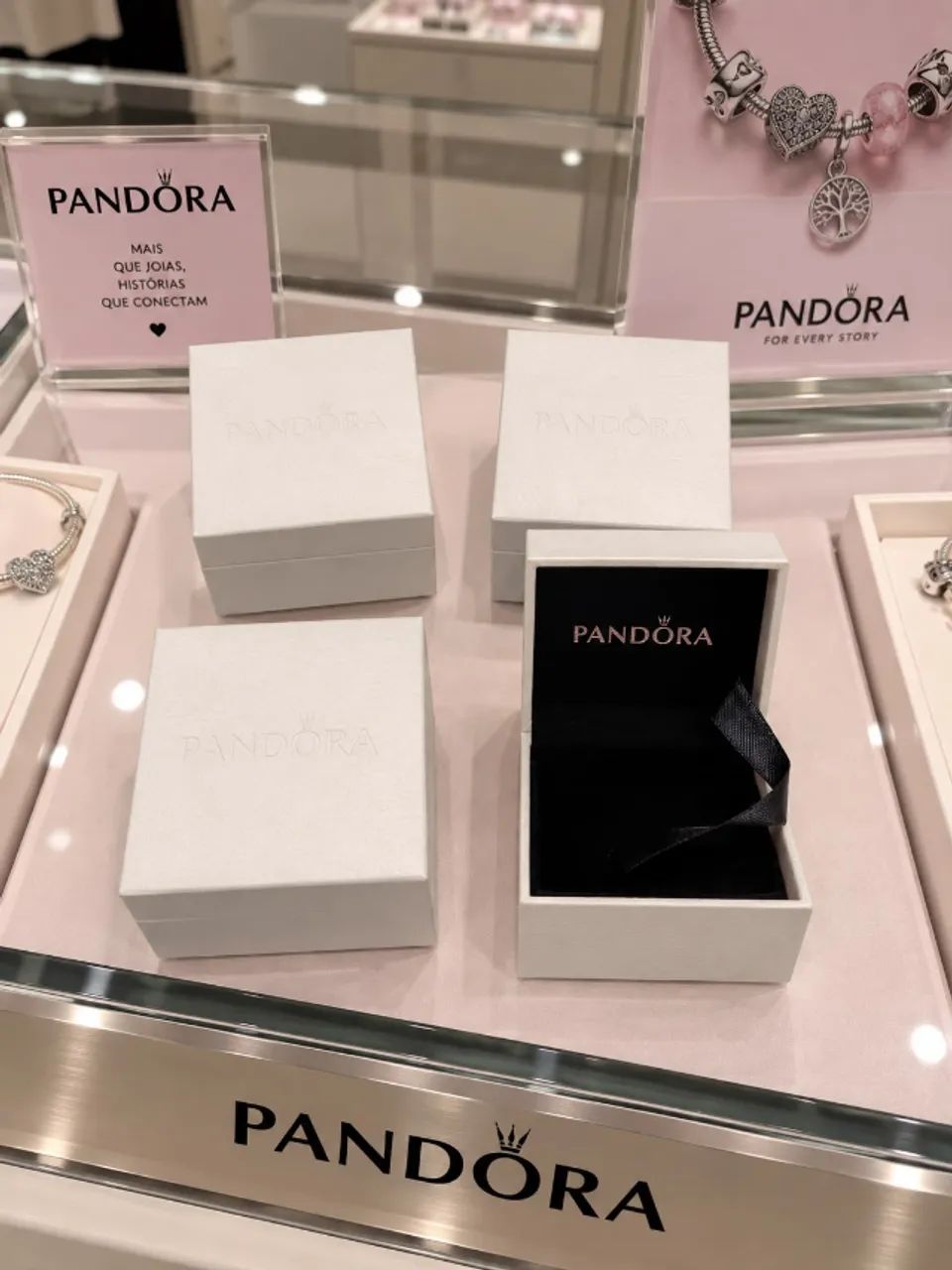 Caixa Pandora vazia (sem joia)
