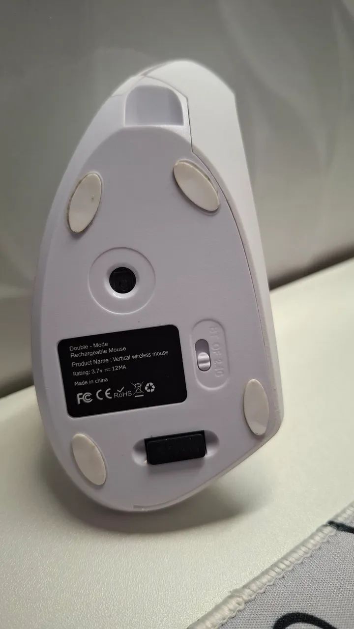 VENDE-SE MOUSE ERGONÔMICO SEM FIO - Foto 5