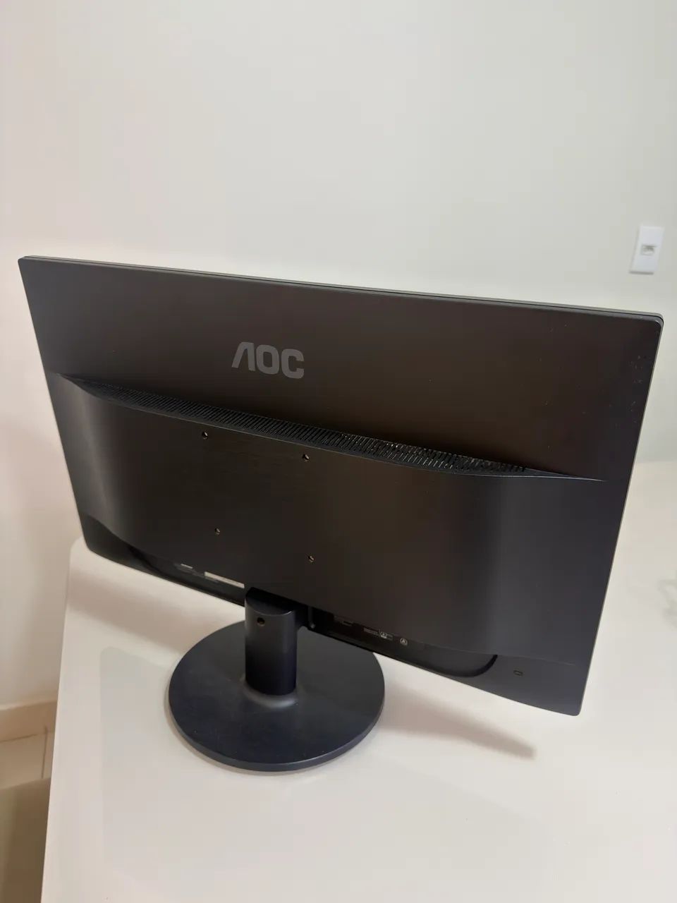 Monitor gamer AOC passo cartão  - Foto 2