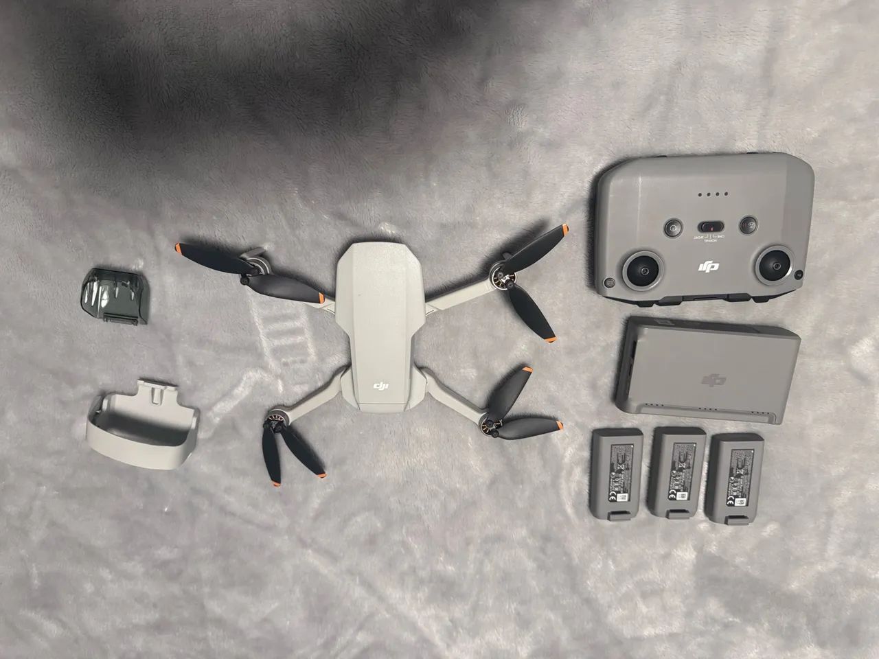 DJI Mini 2 Combi FlyMore - Foto 2