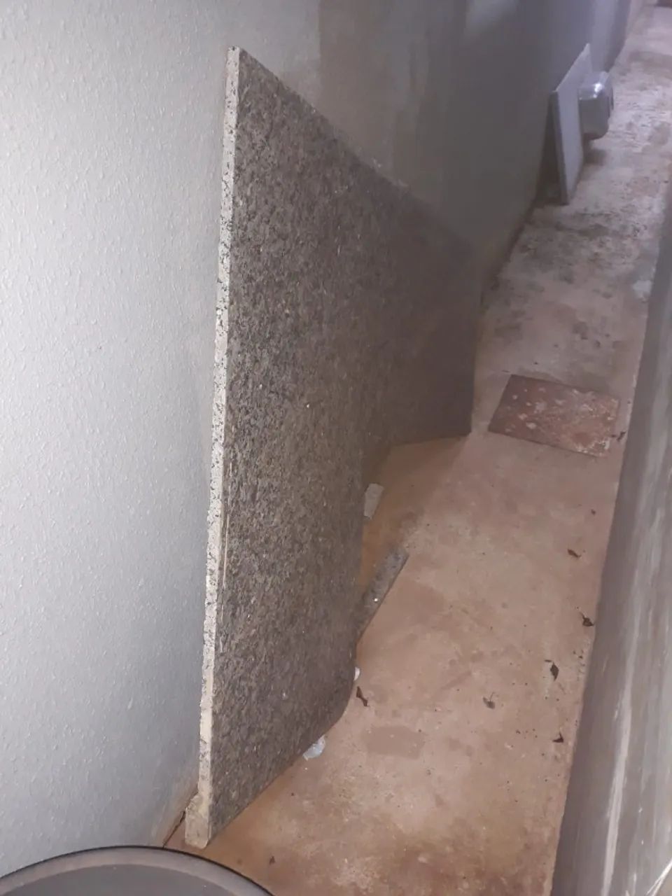 Vende-se Bancada de Cozinha com Cuba Tramontina 3,27 mt x 60 cm largu e curva 50 cm larg