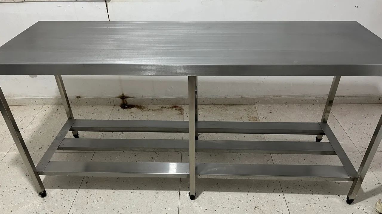 Bancada inox semi nova 1,87x60x90 - Foto 2