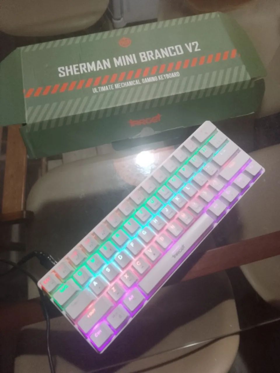 Vendo teclado mecânico branco switch azul(blue) - Foto 3