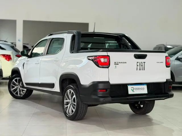 Fiat Strada Volcano 1.3 Flex 8V CD 2023 - Foto 5