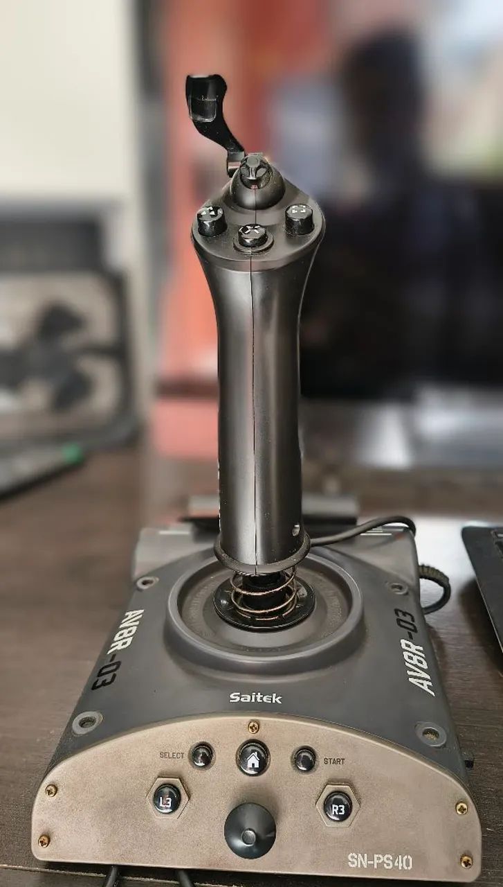 Joystick Saitek Aviator AV8R - Foto 2