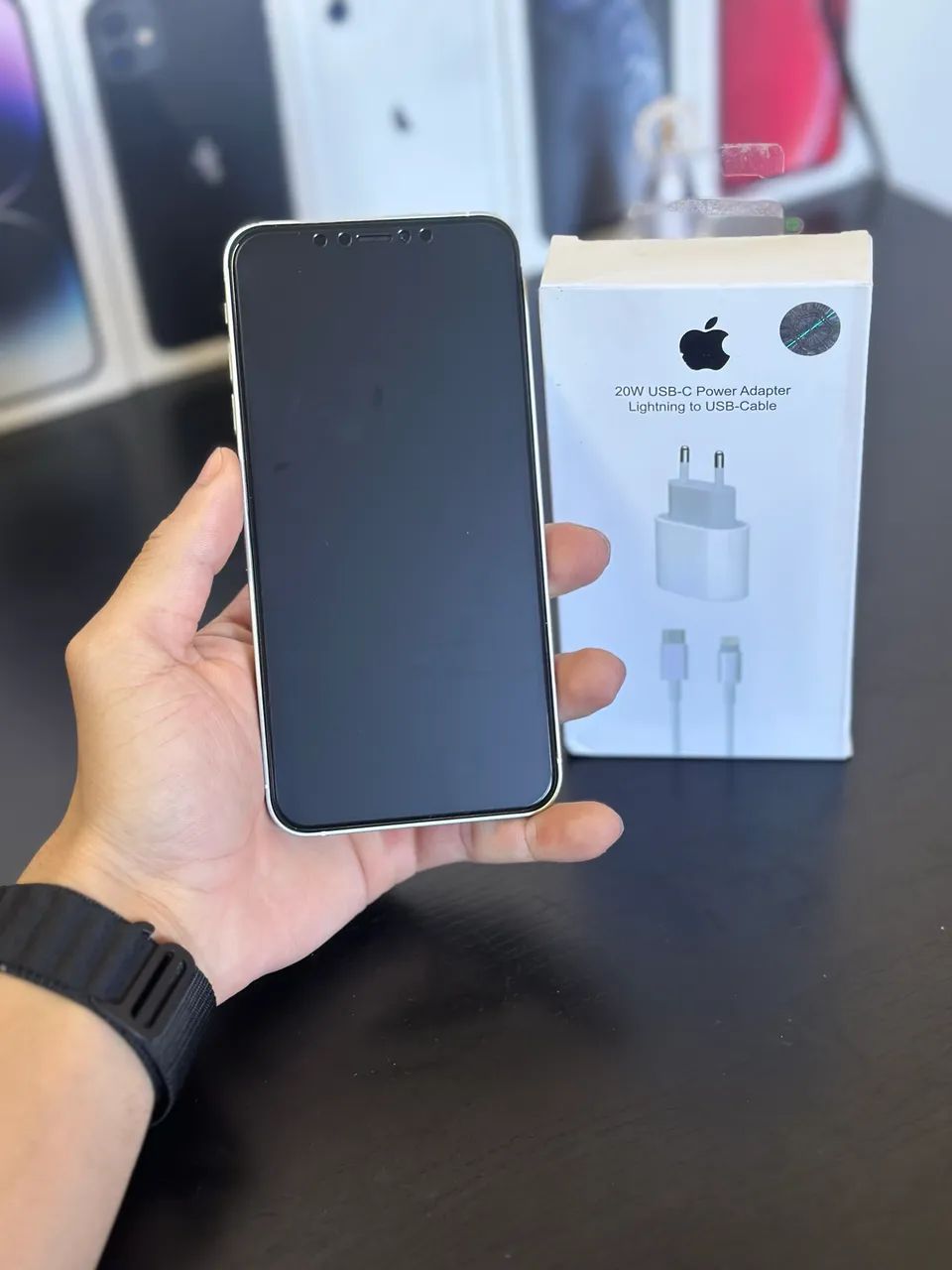 iPhone XS Max na carcaça do 17 pro Max  - Foto 3