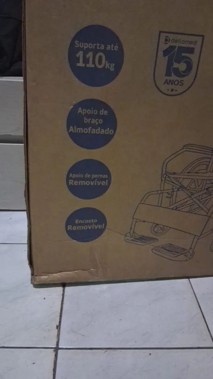 Cadeira de rodas nova - Foto 4