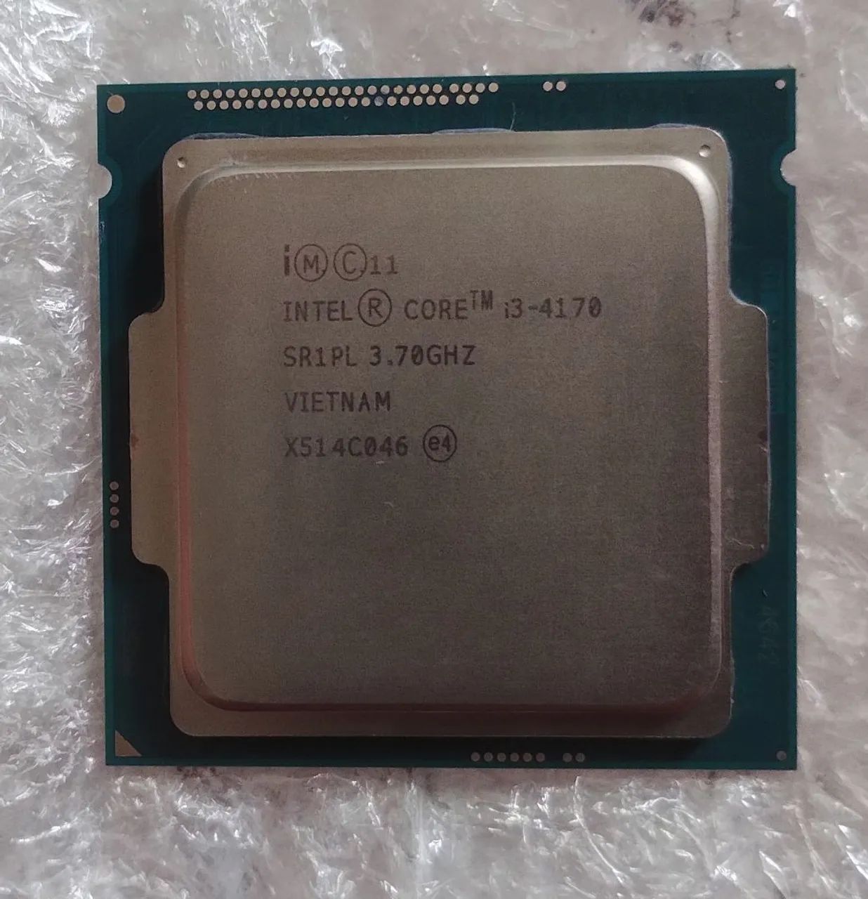 Intel Core I3 4170 @3.7Ghz ( 2 Cores/4 Threads )