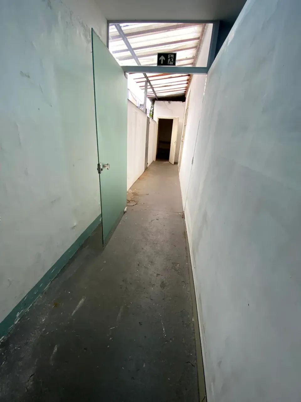 Salão/sobrado comercial em Avenida Elísio Cordeiro de Siqueira - Foto 2