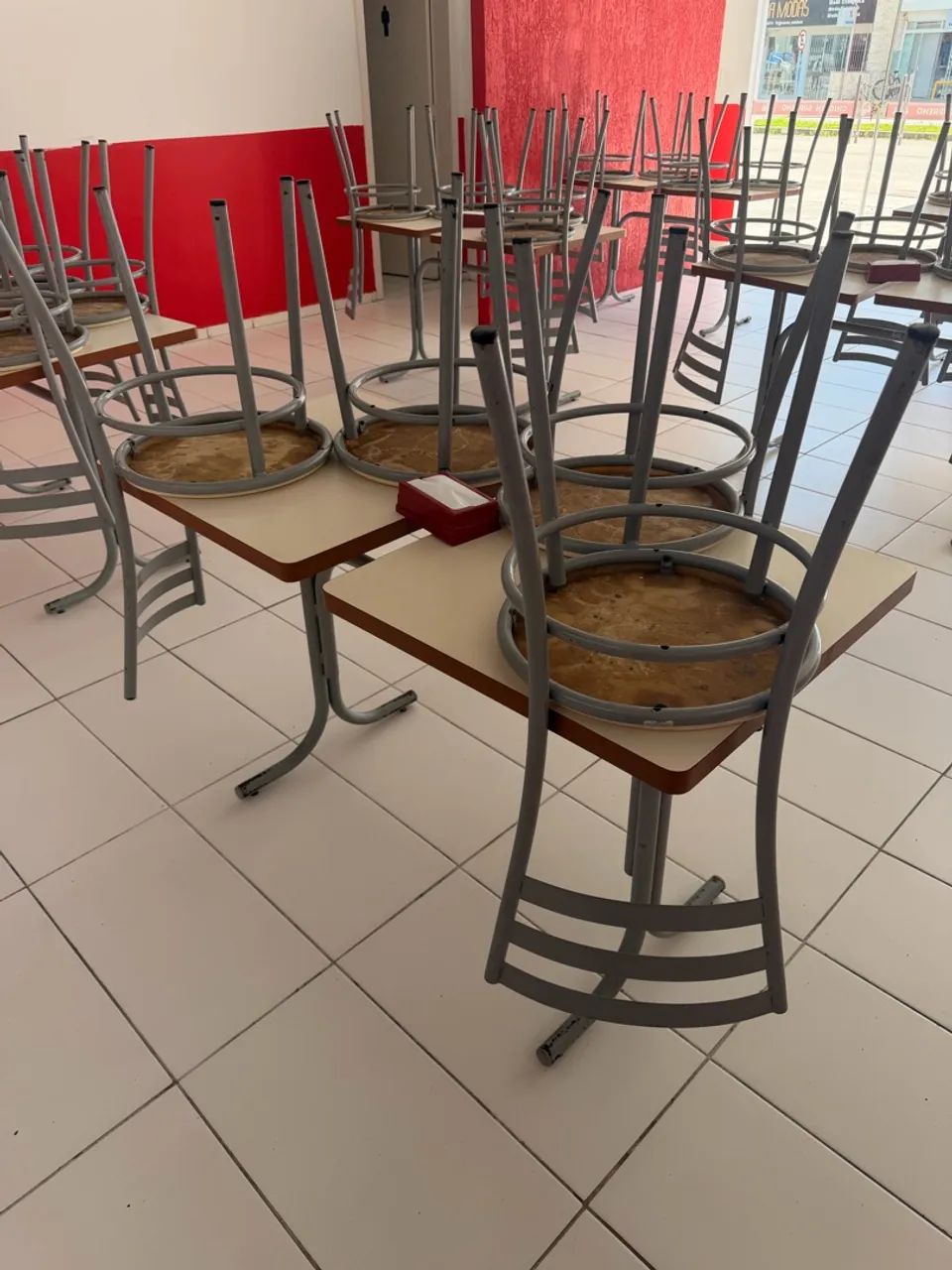 Mesa 4 cadeiras restaurante  - Foto 2