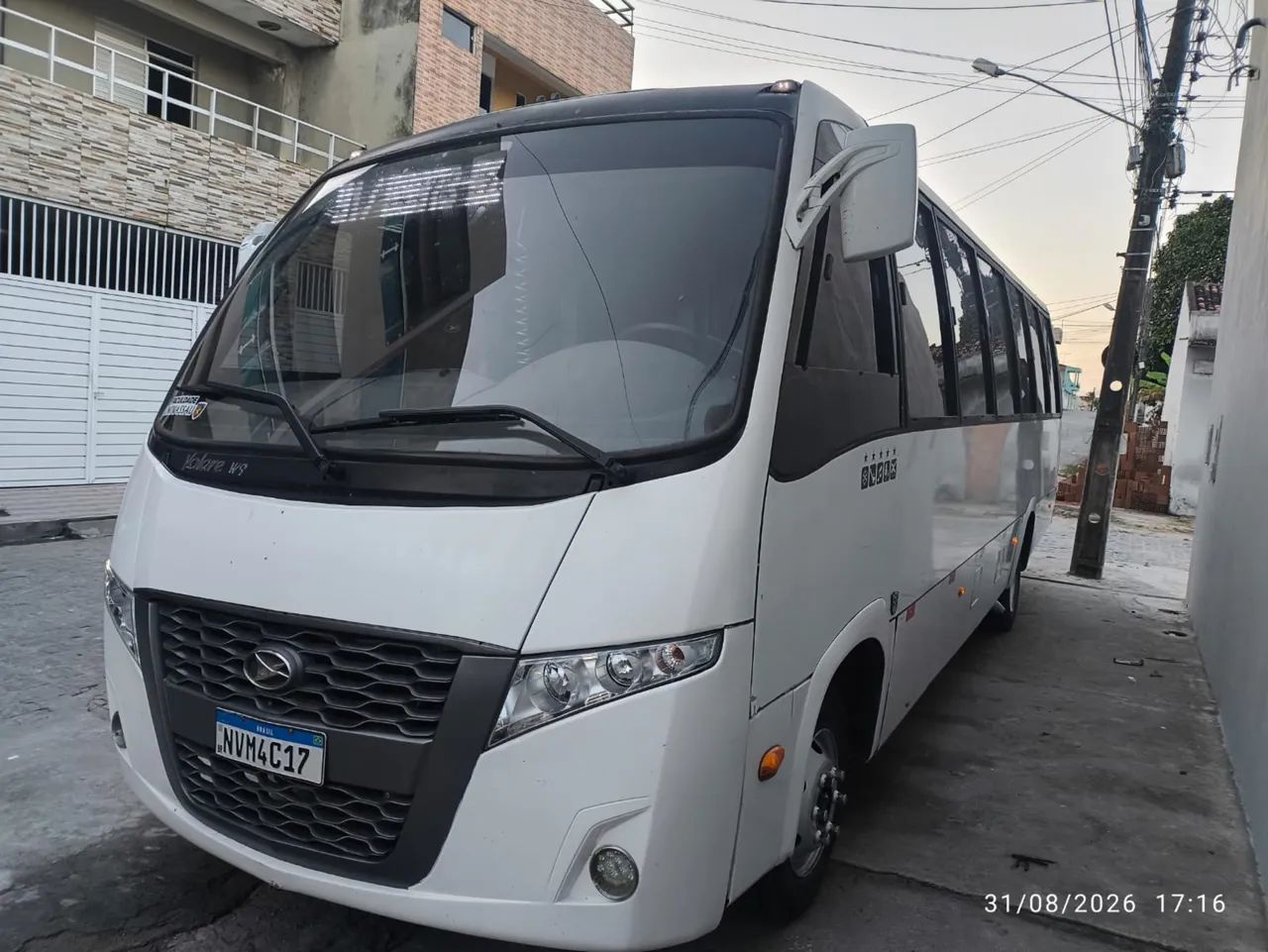 VENDO MICROÔNIBUS VOLARE W9 ANO 2012 - Foto 2