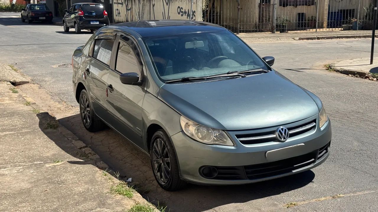 Volkswagen Voyage VOYAGE 1.0/1.0 City Mi Total Flex 8V 4p 2009