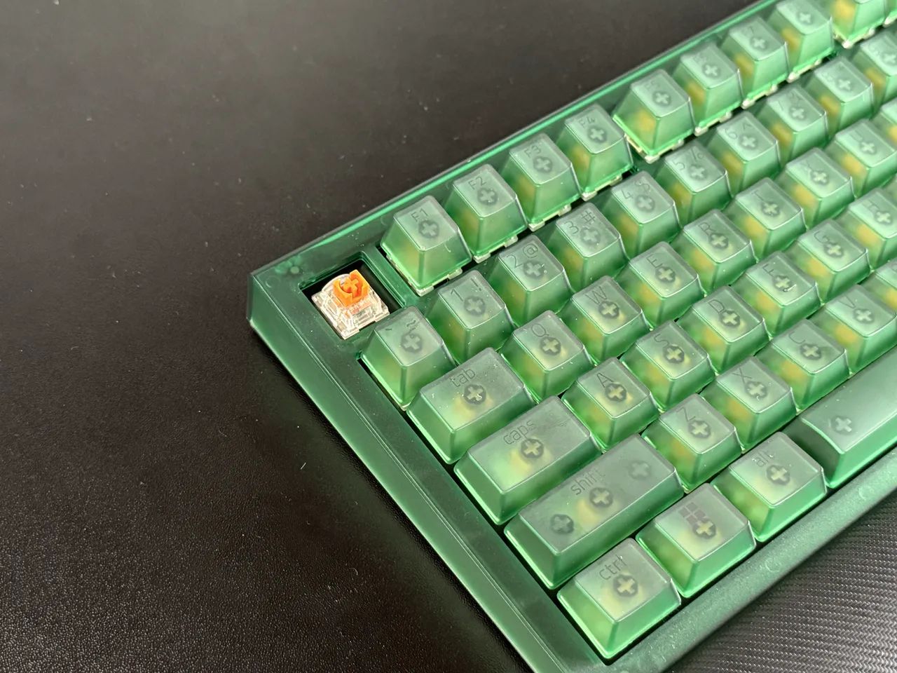 Teclado Magnetico Razer Blackwidow V4 - Foto 4